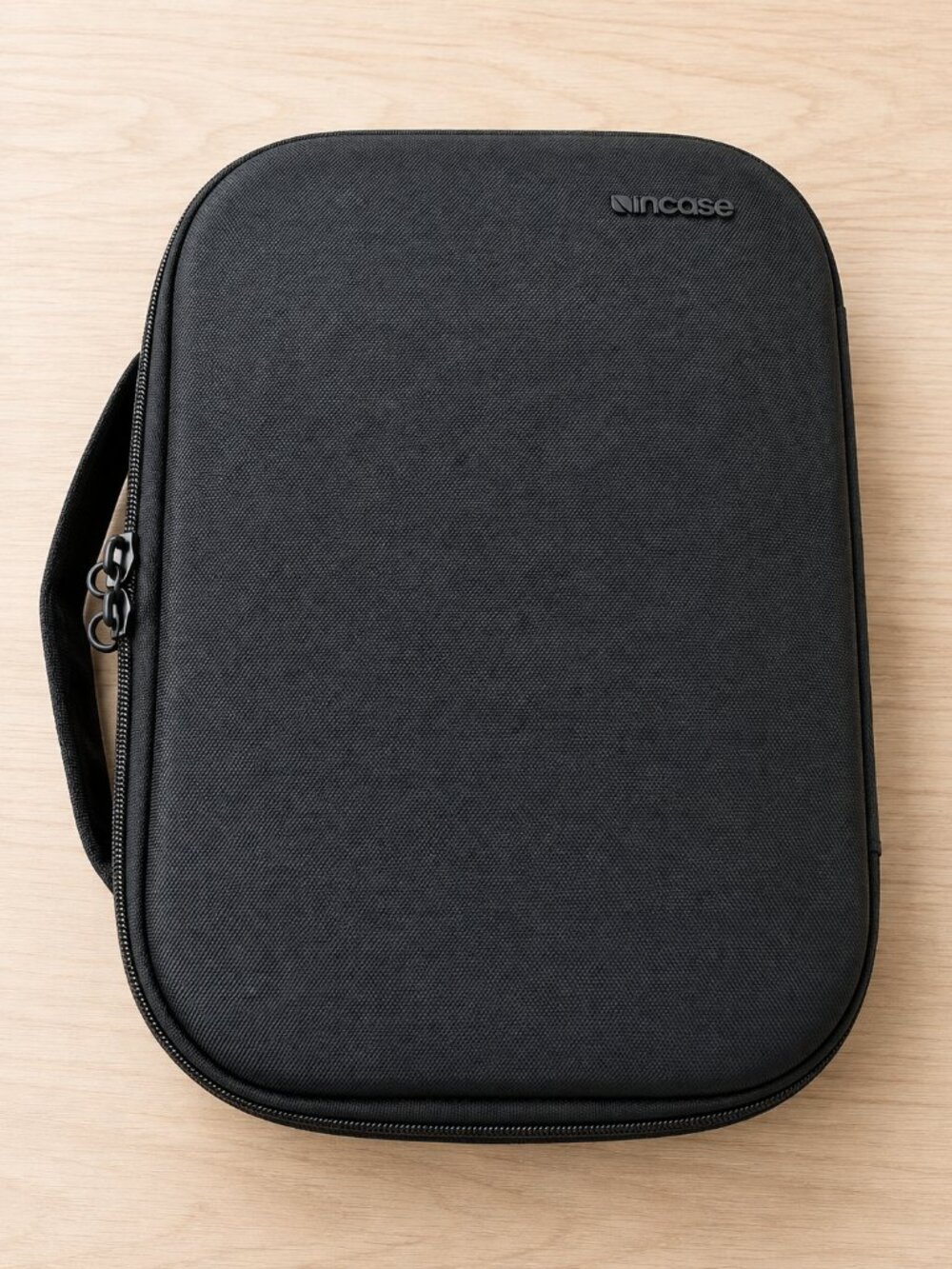 Incase Hard Shell Tech Organizer Travel Case with Removable Insert Black
